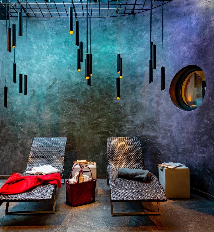 Hotel Latini 젤암제 외부 사진